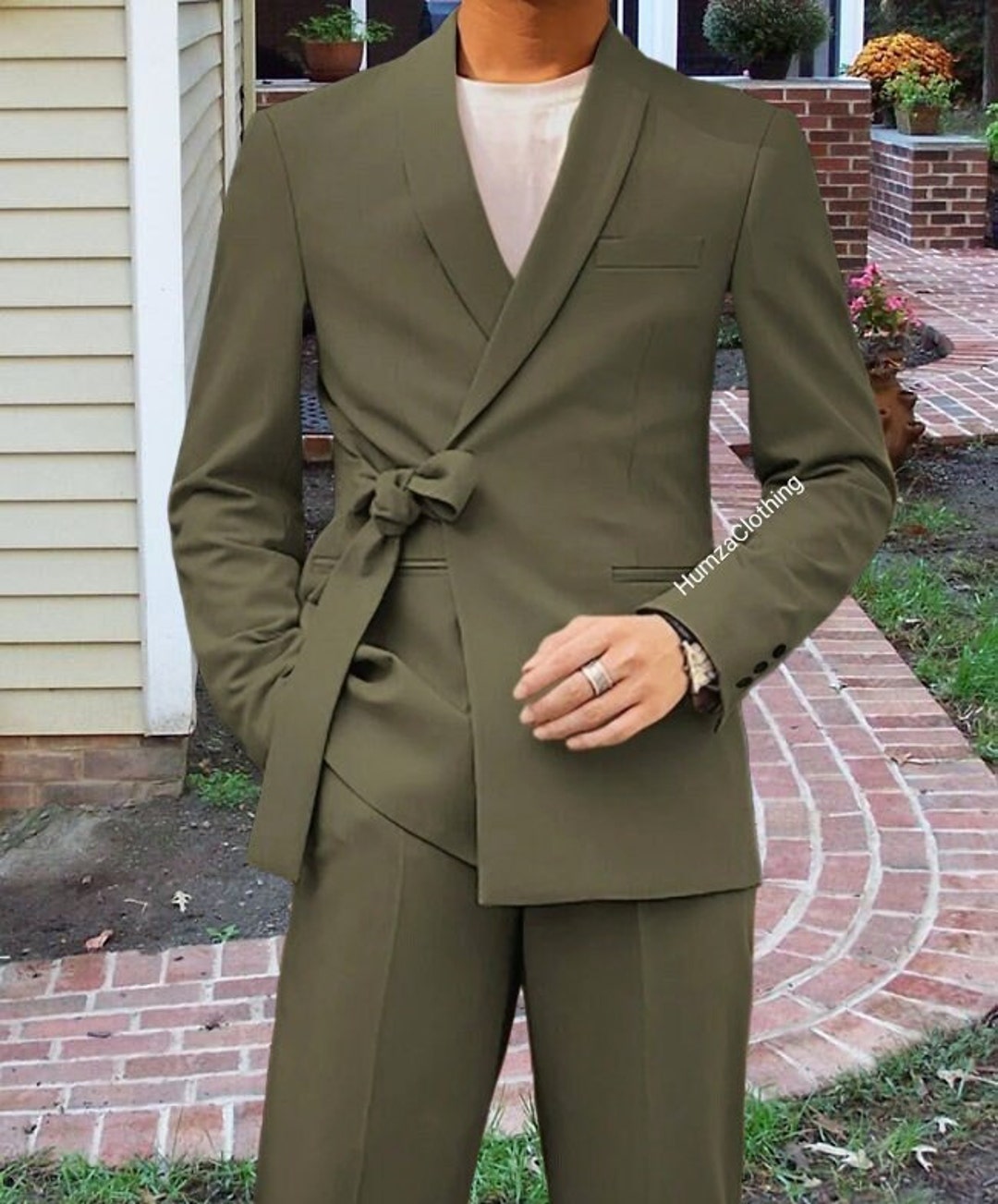 Olive Green Slim Fit Mens Suit With Notched Lapel For Green Groom Tuxedo  Three Piece Blazer, Pants, And Vest Tailor Made Clothing From Ouri, $81.01  | DHgate.Com