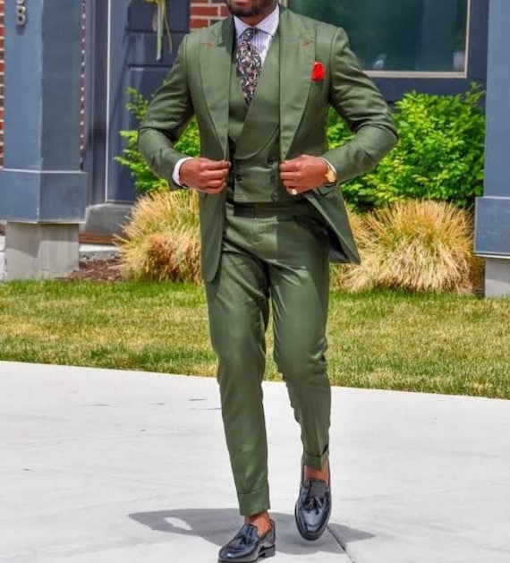 Olive Green Slim Fit Olive Green Suit Men With Notch Lapel Perfect For  Prom, Wedding, Groom Terno Masculino Jacket And Pants Set 230927 From  Mang02, $70.78 | DHgate.Com