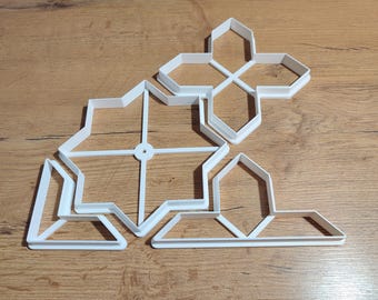 バルセロナのガウディの舗装タイル - 透明アクリルブロックに手彫りの
