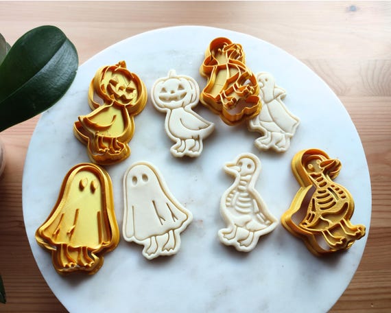 Halloween Goose Cookie Cutters Set, Funny Ghost Goose, Vampire Dracula, Pumpkin Goose & Skeleton Fall Baking Cutter, Pottery, Ceramic, Clay