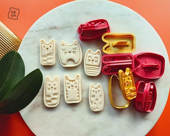 Doodle Cat Cookie Cutter, Mini Kitty Clay Stamps Set – Cute Baking Tools for Cookies, Biscuit, Fondant or Pottery, Bakers gift for Cat Lover