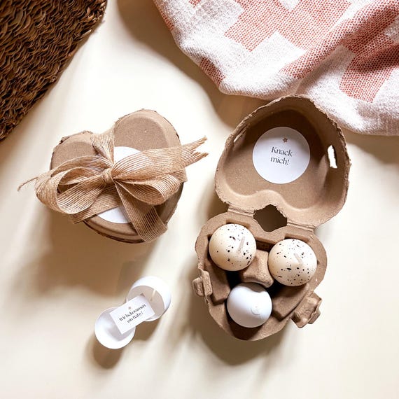 Geschenkbox Schwangerschaft Verkünden Freunde, Beste freundin, Freundinnen, Wir Bekommen ein Baby Verkündung Box mit Karte, Ei und Kerzen
