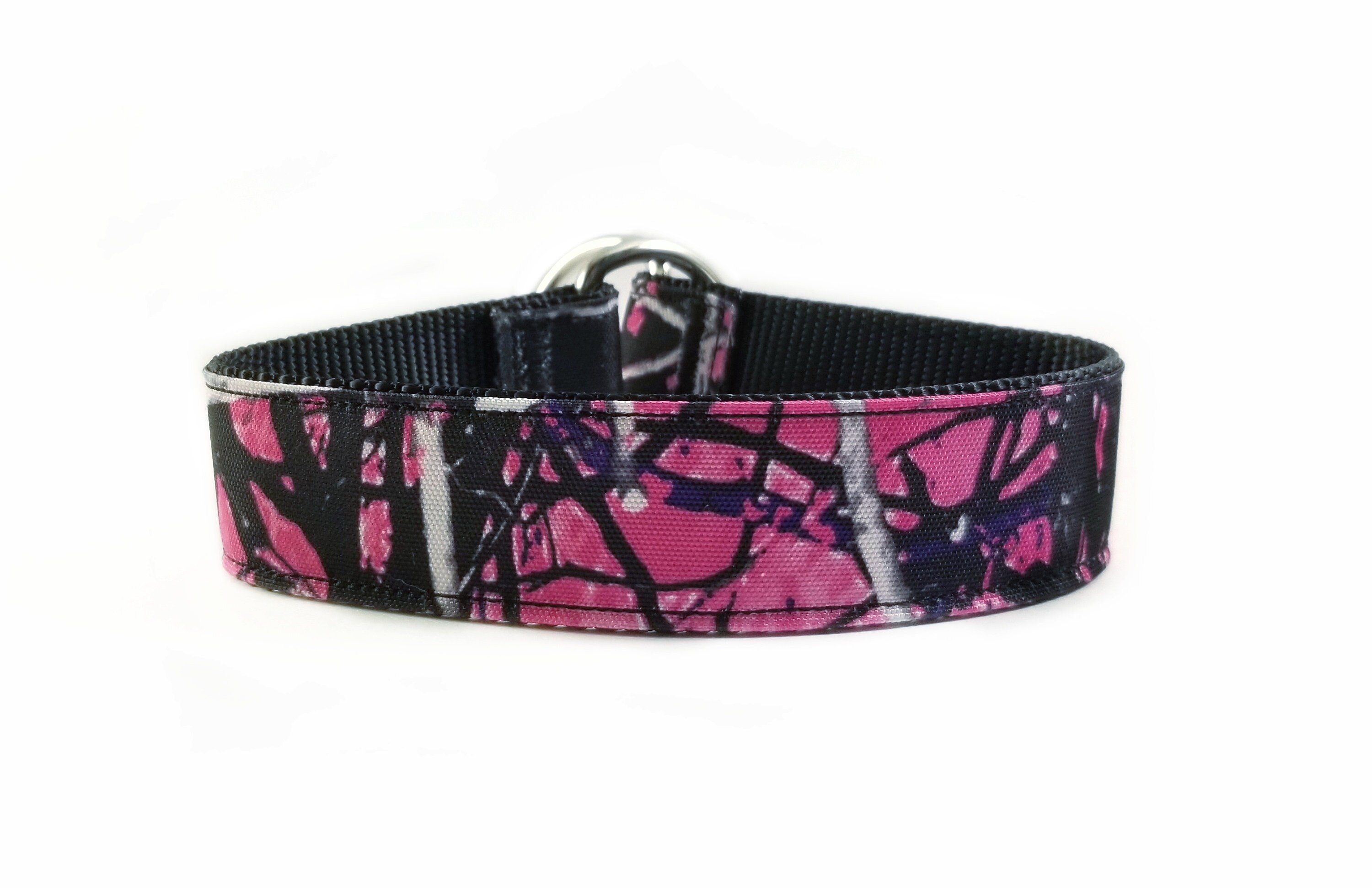 Pink camo clearance collars for dogs
