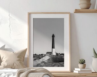 Black and White Lighthouse Photograph – Nautical Art for Home Decor