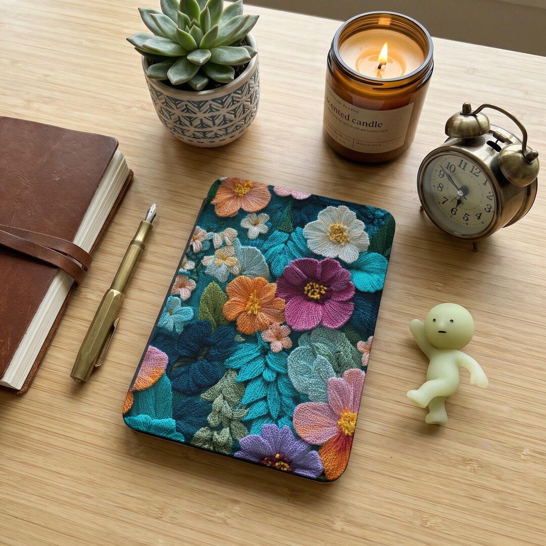 Floral Kindle Paperwhite Case, Embroidered Flower Design, Nature Lover ...