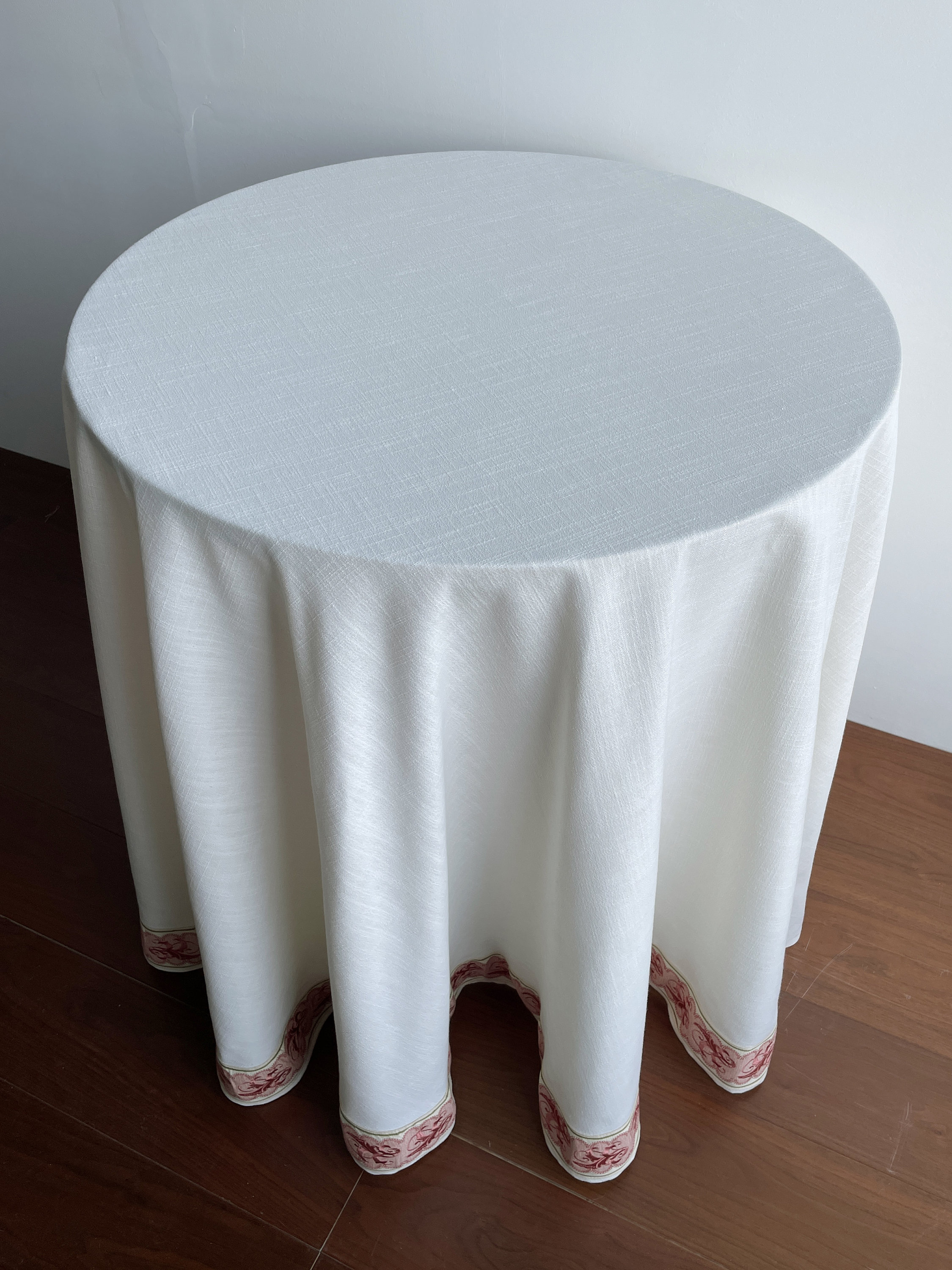 Pleated White Table Skirt With Pink Trim round Table Skirt linen Tableskirt fitted Custom Tablecloth customized Table Skirt Etsy UK
