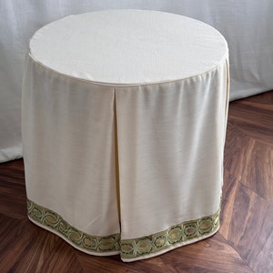 Pleated White Table Skirt with Luxury Trim,Round Table Skirt,Linen Tableskirt,Fitted Custom Tablecloth, Customized Table Skirt