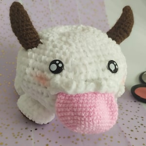 Poro Crochet Pattern, Poro League of Legends, amigurumi, Poro Pattern