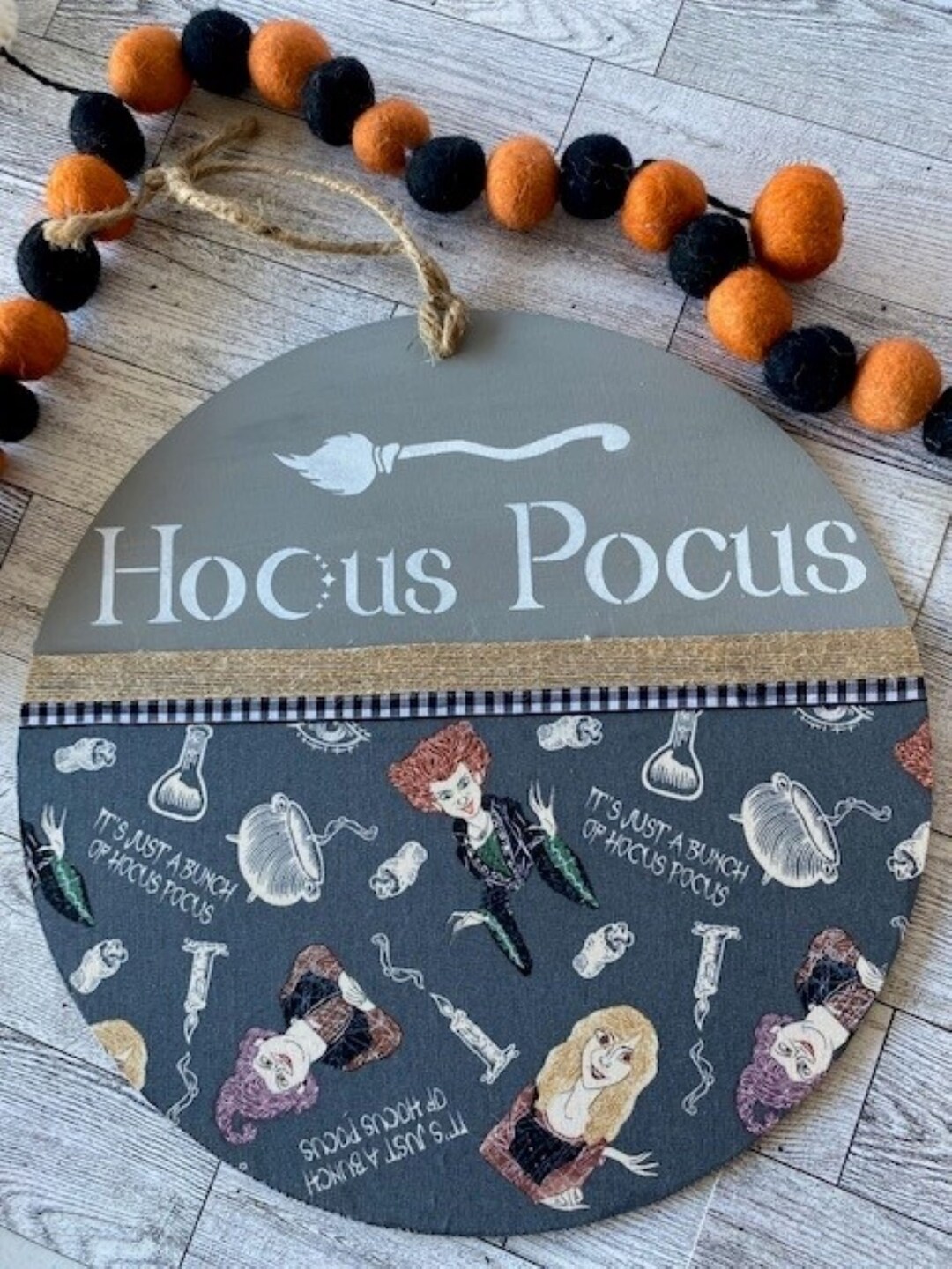 Hocus Pocus Door Hanger - Etsy