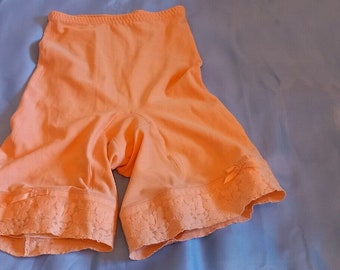 Panties vintage French culottes with bows  size small xsmall  peach  collectors