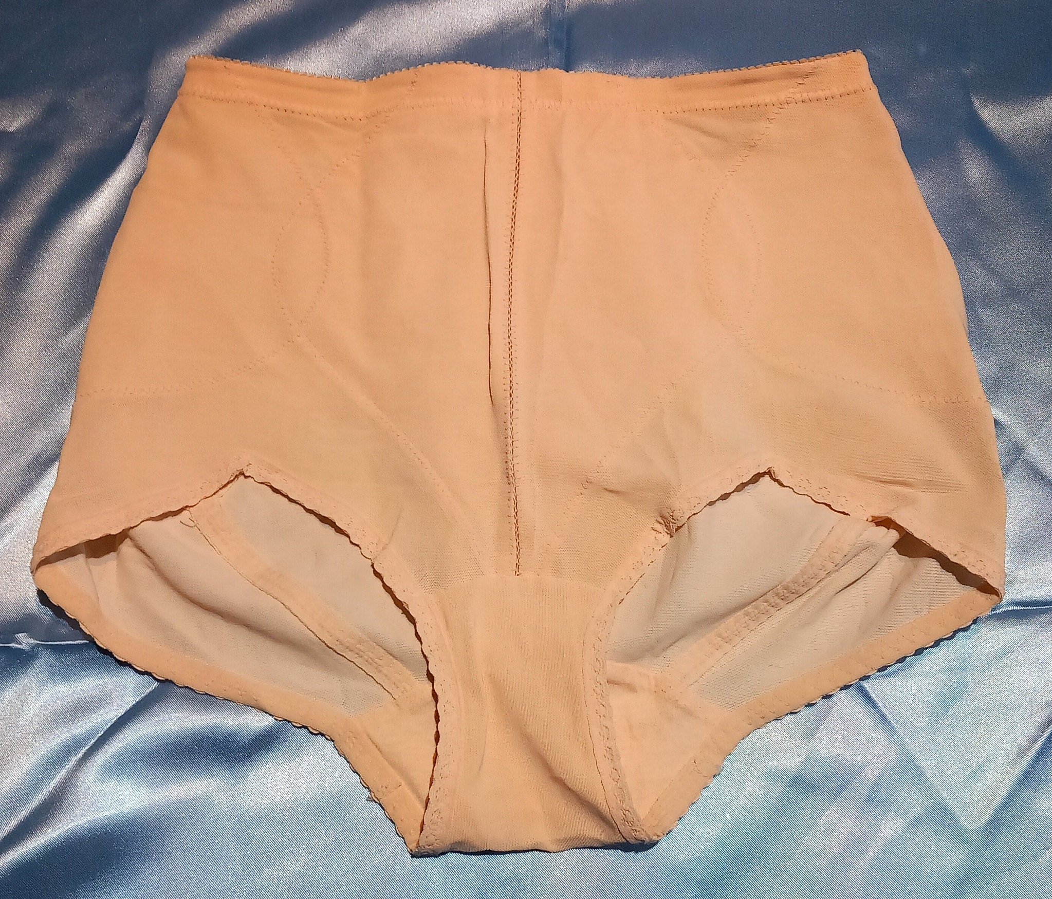 Chantelle French Vintage Peach Panties Vintage Waist Size 64 up to 70cm  small Lingerie Collectors Miederhose -  Hong Kong