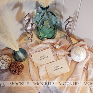 Neutral Antwortkarten Mockup, Küstenstrand Mockup, Antwortkarten Mockup, Gehäuse Mockup, digitaler Download, 3,5 x 5 Kartenmockup, Smart Objekt PSD