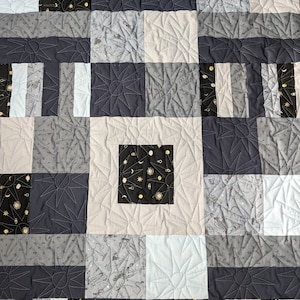 Digital Lap  PDF Quilt Pattern 42x56, Easy & Quick, Fast Construction, Beginner Quilt Pattern, Toddler Size Quilt Pattern
