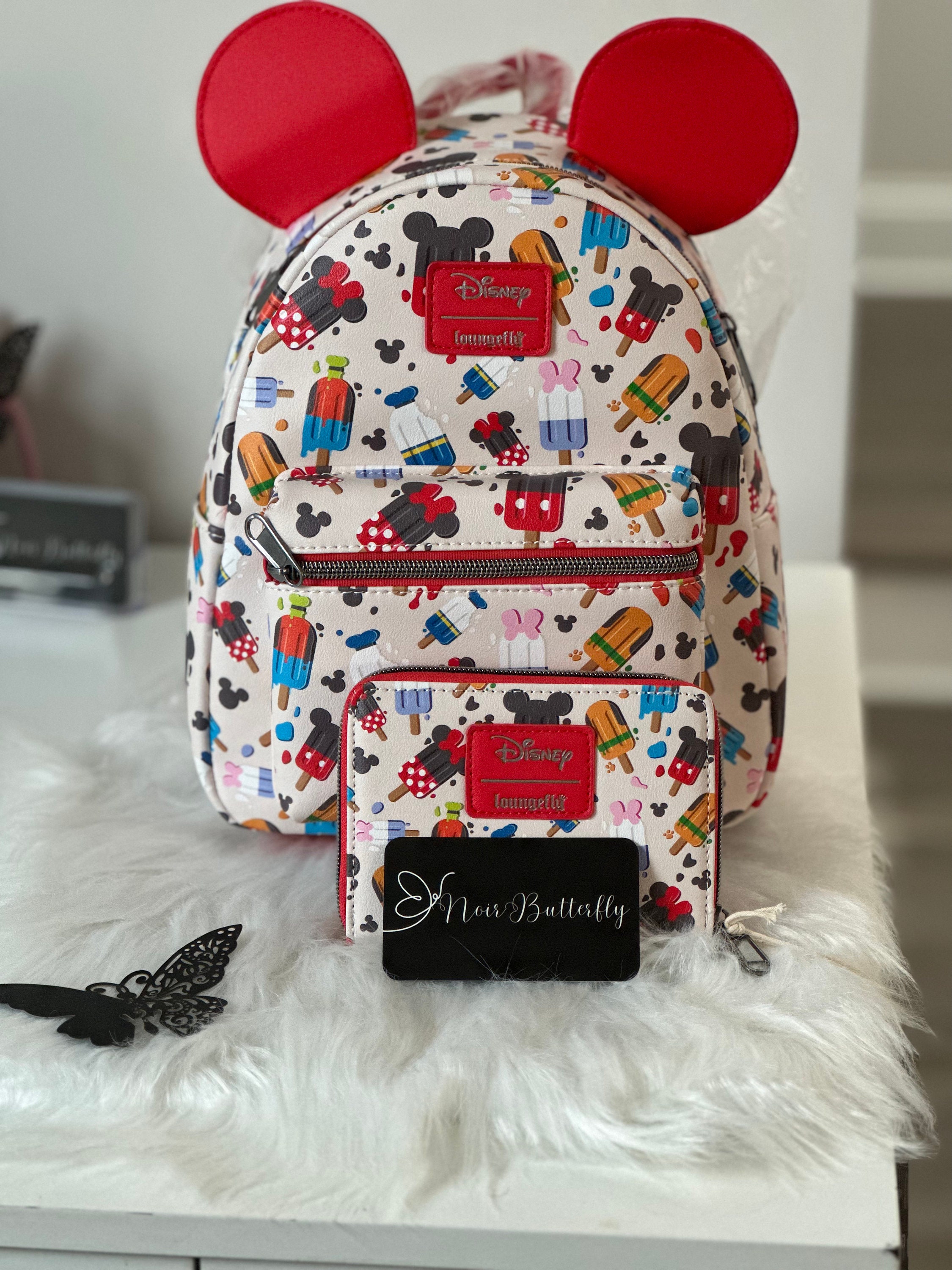 Loungefly Disney Pirate Minnie Mouse Cosplay Women's Backpack Purse