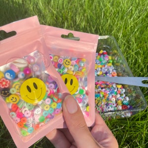 Bead confetti