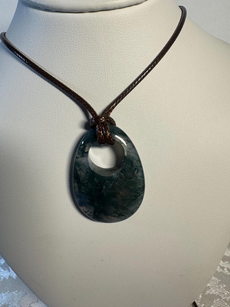 moss-agate-oval-shaped-pendant-necklace-clavicle-etsy