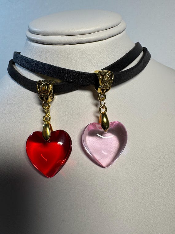 Red or Pink Glass Heart Pendant, Choker, Clavicle Y2k Grunge - Main Image