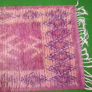 vibrant abstract rug
modern abstract rug
abstract rug
Abstract  Wool Rug
blue abstract rug
abstract area rug
beni ourain rug abstract
moroccan carpet
carpet runner
carpets for living room
wall carpet
handmade rug
pink rug