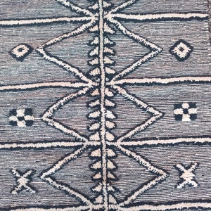ARTISTIC MOROCCAN RUG,Kilim Rug,Authentic Rug,Handwoven,Wool Rug Handmade, Kilim Dhurrie Rug,Traditional Indian Wool Area rug