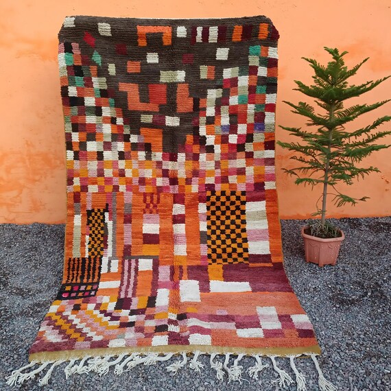 Vintage Moroccan Berber Wool Rug: Handmade Boho Decor (6'2'' X 11'1