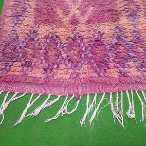 vibrant abstract rug
modern abstract rug
abstract rug
Abstract  Wool Rug
blue abstract rug
abstract area rug
beni ourain rug abstract
moroccan carpet
carpet runner
carpets for living room
wall carpet
handmade rug
pink rug