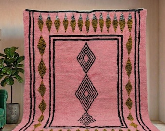 Traditional Moroccan Carpet, Handmade  Pink Rug, berber Colorful Wool Shaggy Rugs