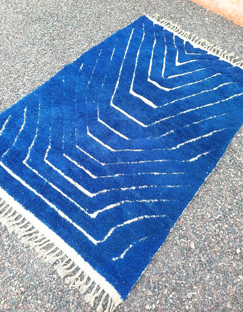 Large Blue Moroccan Area Rug – White Details – Authentic Berber Handwoven Wool Carpet