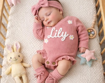 Handmade Daisy Personalized Baby Name Romper Set,Custom Ruffle Romper, Newborn Girl Outfit,First Birthday Gift, baby Shower Gift