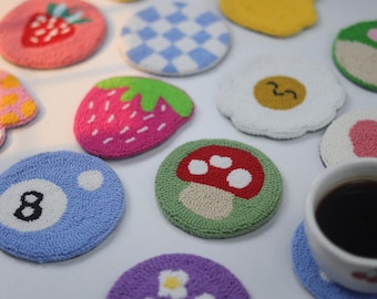 Posavasos para coche, juego de 2 posavasos de aguja perforada, accesorios para coche para mujer, regalo para coche nuevo, accesorios para coche Y2K, Día de la Madre