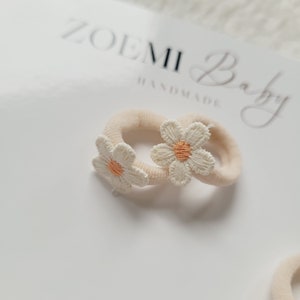 Mini gomas elásticas para bebé set de 2 gomas elásticas florales Pascua de Resurrección White