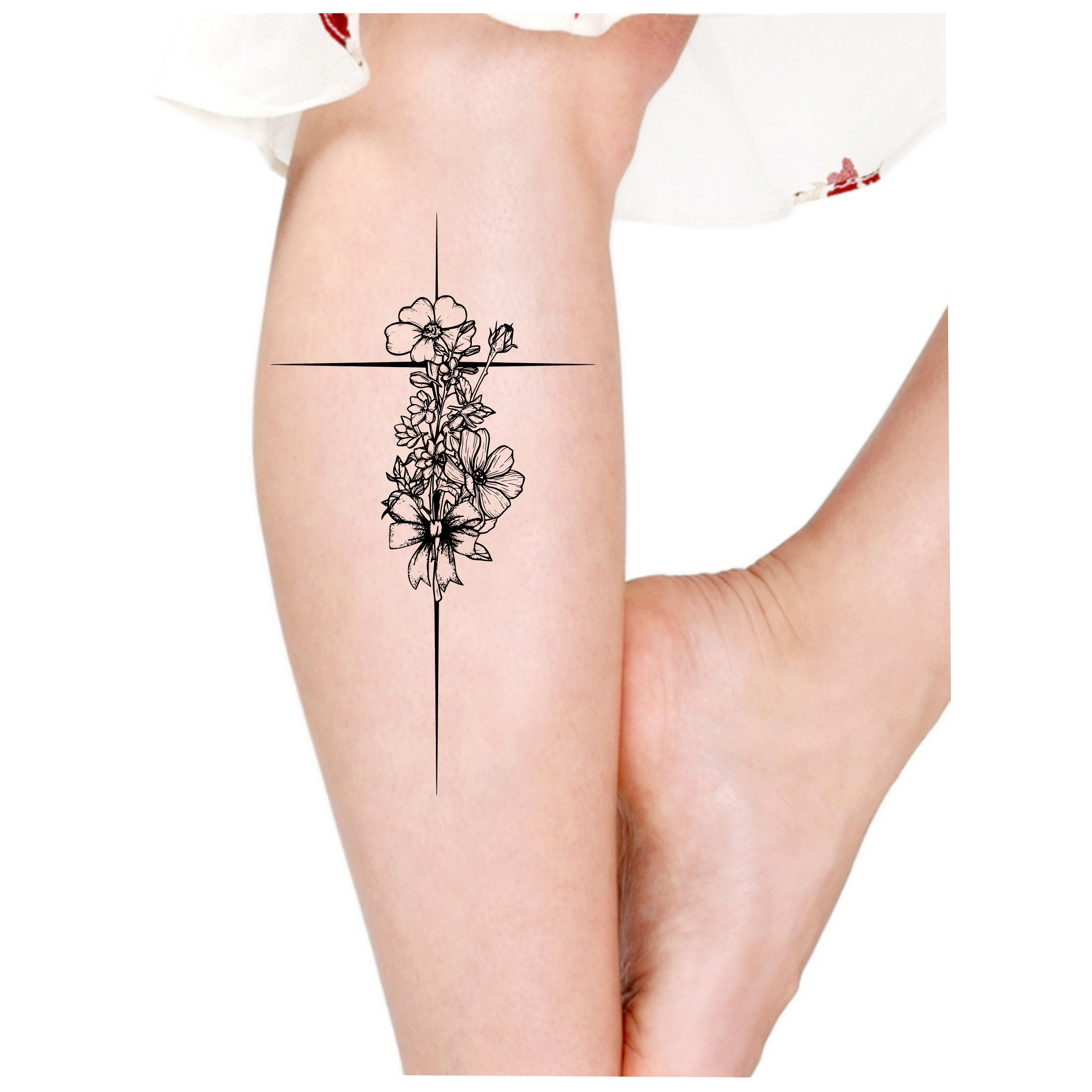 Cross Designs With Roses Tattoo