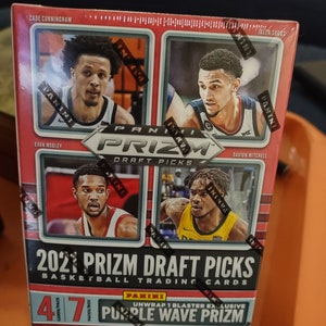 Panini Prizm Draft Picks 2021-22 Blaster Box Exclusive - Neu ab Werk versiegelt - 1 Blaster Exclusive Purple Wave Prizm