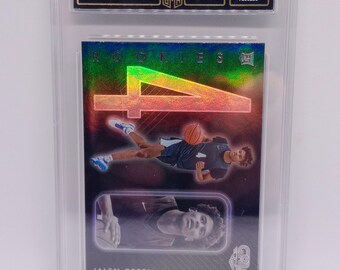 Jalen Green 2021-22 NBA Panini Chronicles Draft Picks #184 "Gala" Hologran Rookie Card - GMA 9 Mint Plus Graded