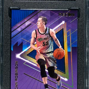 Duncan Robinson 2020-21 Panini Recon #117 Holo Blue SP Serial #84/99 SGC 9 Mint Plus Cartão NBA Graded