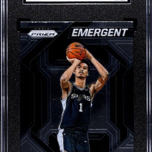 Victor Wembanyama 2023-24 NBA Panini Prizm #12 Emergente Einlage Rookie Card SGC 9 Mint Graded
