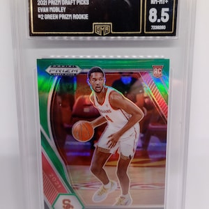Evan Mobley 2021-22 Panini Prizm Draft Picks #2 Cartão Prizm Verde de Calouro - GMA 8.5, Classificação NBA