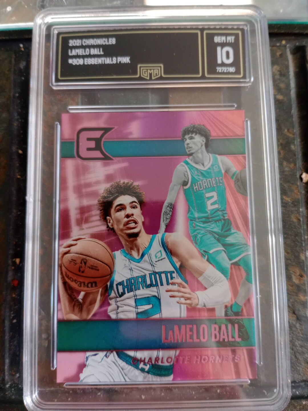 Lamelo Ball Rookie Card 2021 Panini Chronicles Luminance Pink GMA 10