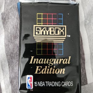 NBA Skybox 1990-91 Series 1 Basketball Pack Factory Versiegelt - 1 Pack - 15 Karten - Jordan, Bird, Magic Hits