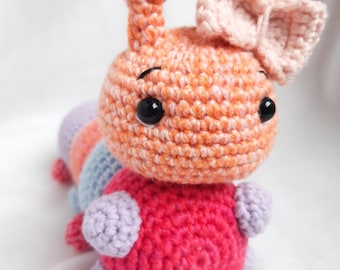 Berta - bunt gehäkelte Raupe