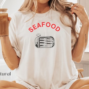 Seafood Fish Shirt Sardine Tin Foodie Shirt Sardines Trendy Shirt Gift Sea Tshirt Retro Funny Graphic Tee Coastal Casual Wear Sardine Gifts