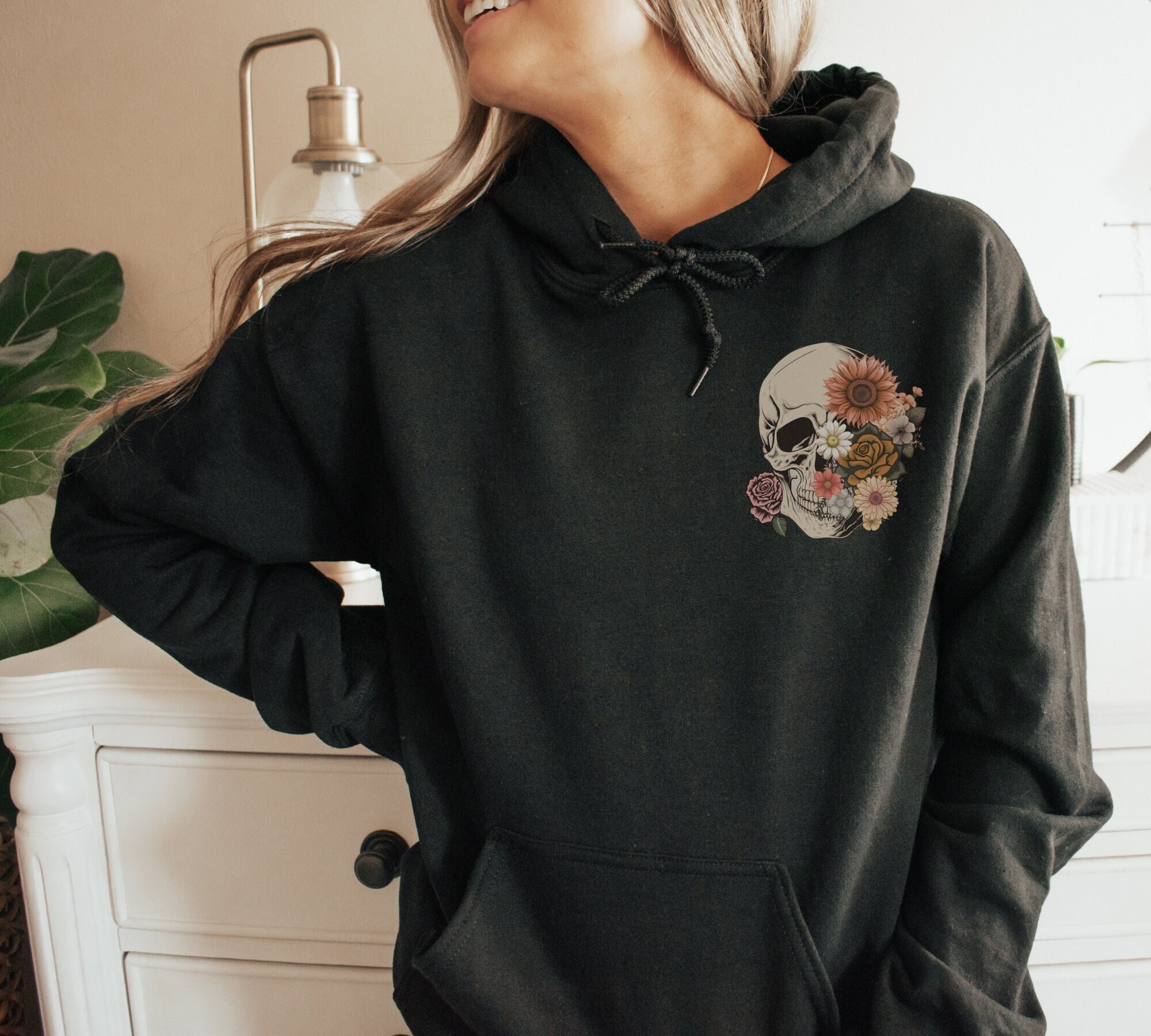 【CPGN STUDIO】Candy Flower Brushed Sweatshirt il_fullxfull.5204942879_k47h.jpg