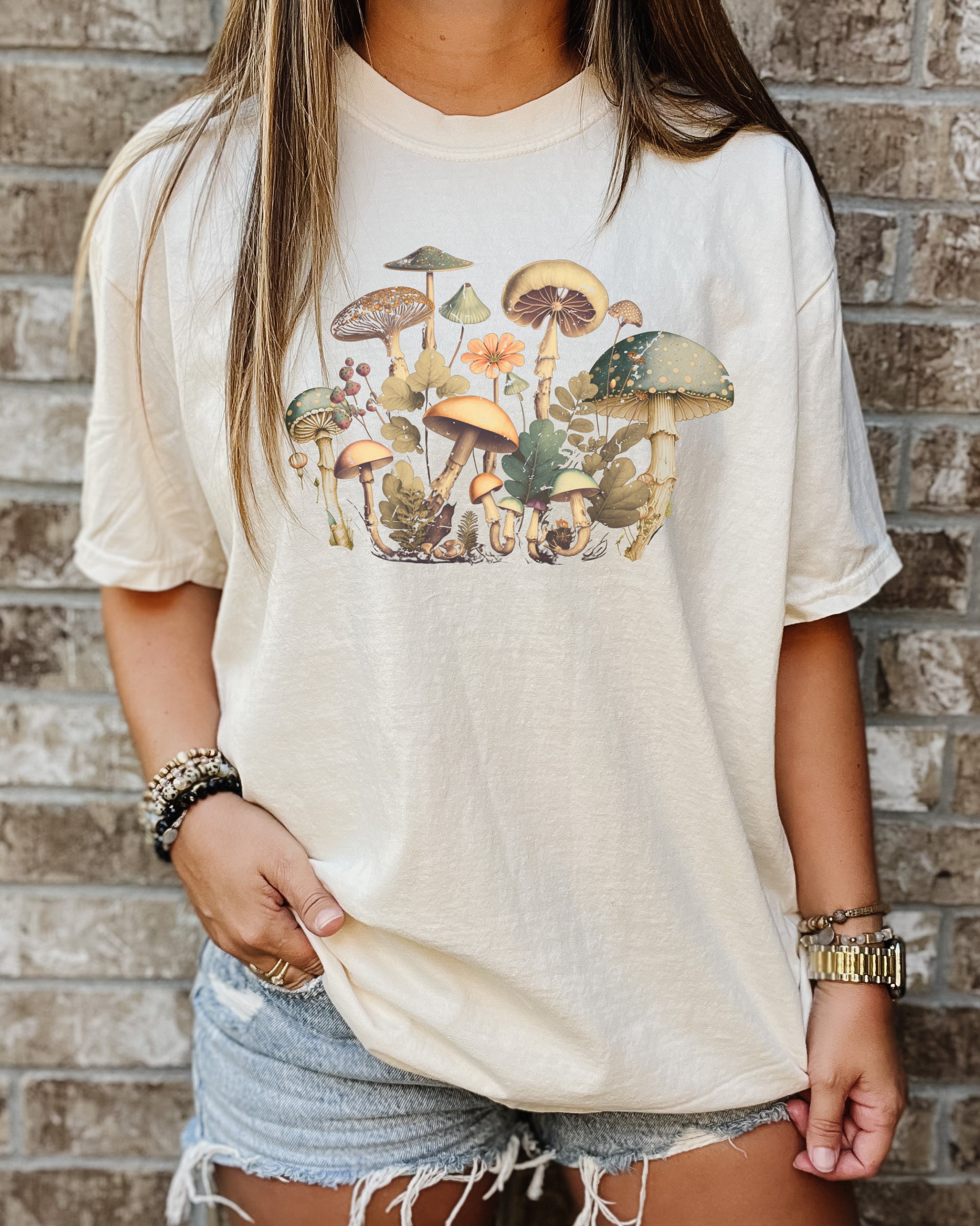 Mushroom T-shirt Cottagecore Mushrooms Shirt for Women - Etsy