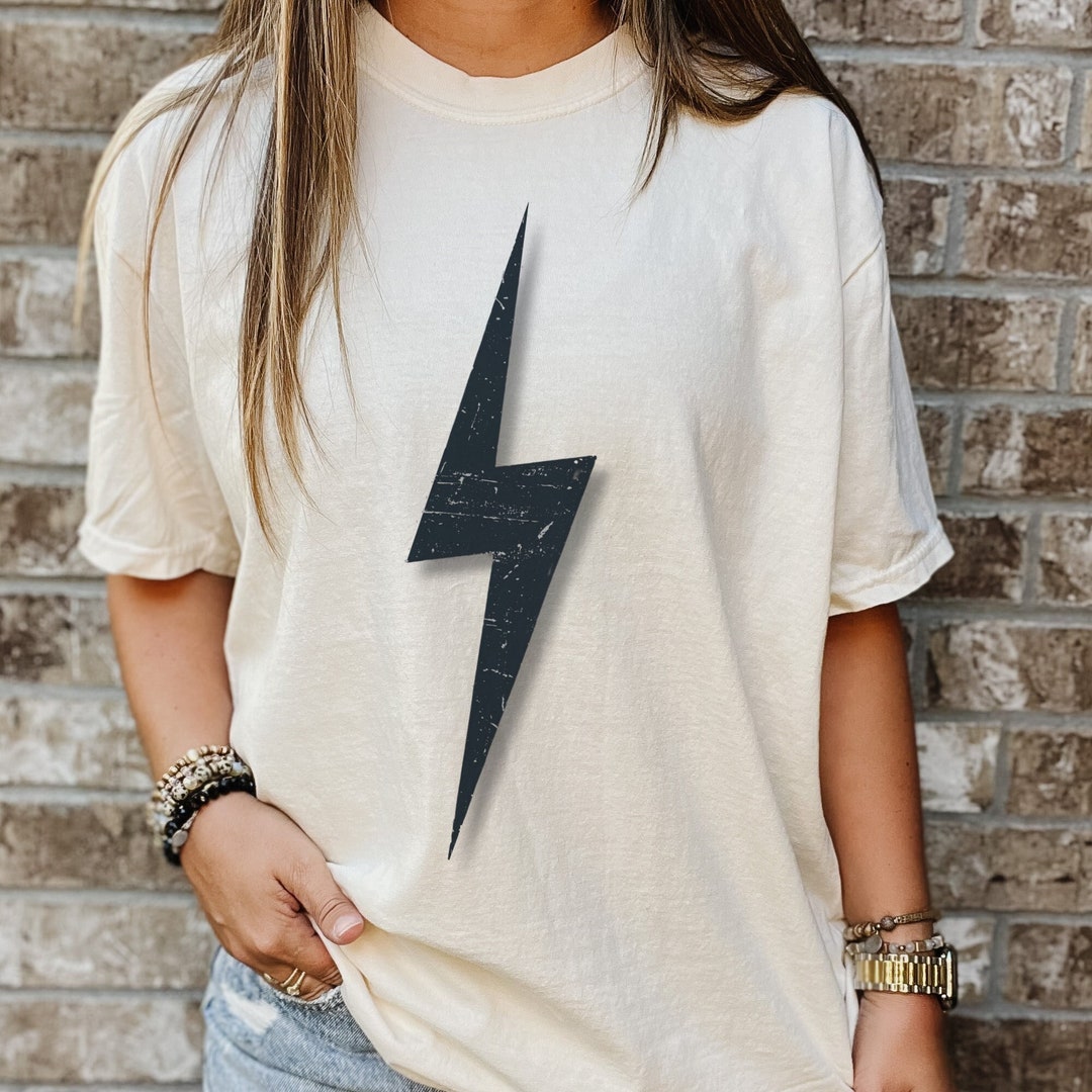 Lightning Bolt T-shirt, Preppy Aesthetic VSCO Oversized Graphic Tees for  Women, Lightning Bolt Shirt, Trendy Shirt for Teen, Popular T Shirt -   Canada