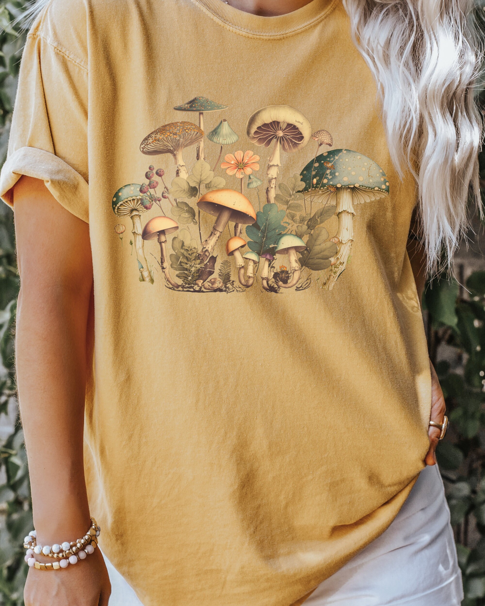 Mushroom T-shirt Cottagecore Mushrooms Shirt for Women - Etsy