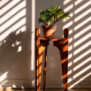 Plant stand, mid-century modern retro classic plant stand, handmade solid wood, medium wood stain, side table, small table