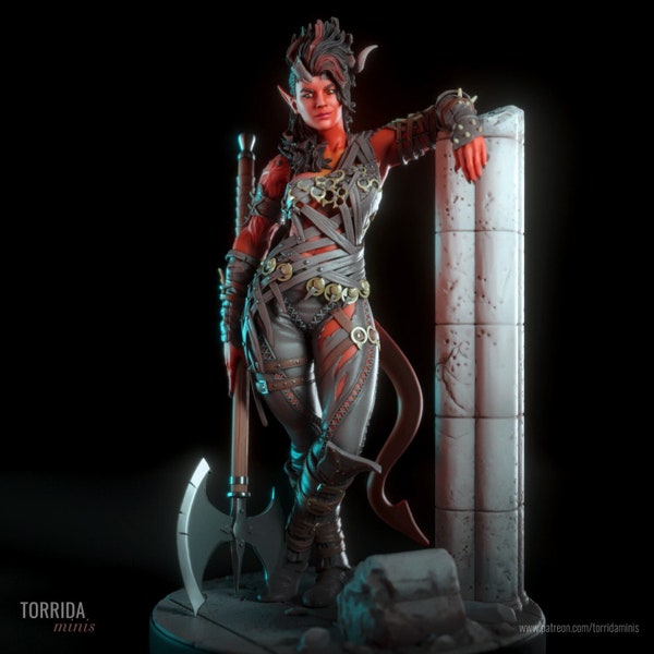 Barbarian Demoness Figure Kit or Miniature