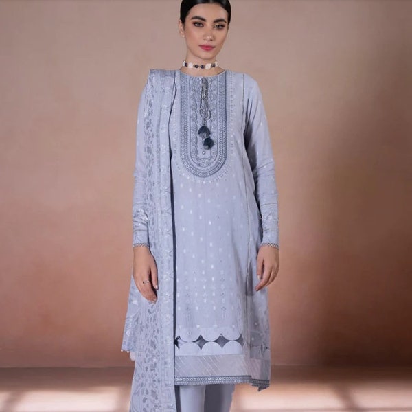 Pakistani Designer Women Shalwar Kameez, Jacquard Shirt with Jacquard Dupatta and Trouser(Sapphire). Medium. Sky Blue. Pakistani/Indian