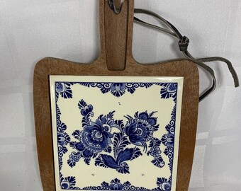 Elesva Holland || Delft Blue Tile || Trivet || Cheese Board || Vintage || Hand Painted || Dutch || Home Decor || 1970s
