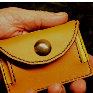 Minimalistische Geldbörse aus Leder mit Druckknopfverschluss, kleine schlanke Brieftasche, Geschenk für Männer und Frauen, Mini-Brieftaschenmuster