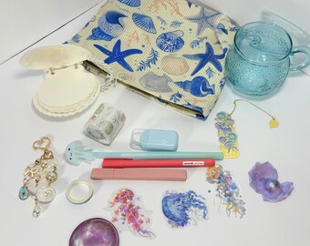 Ocean Lover Gift Box, Seashell and Jellyfish Gift Set, Wave Glass Mug, Coastal Stationery and Beach Accessories